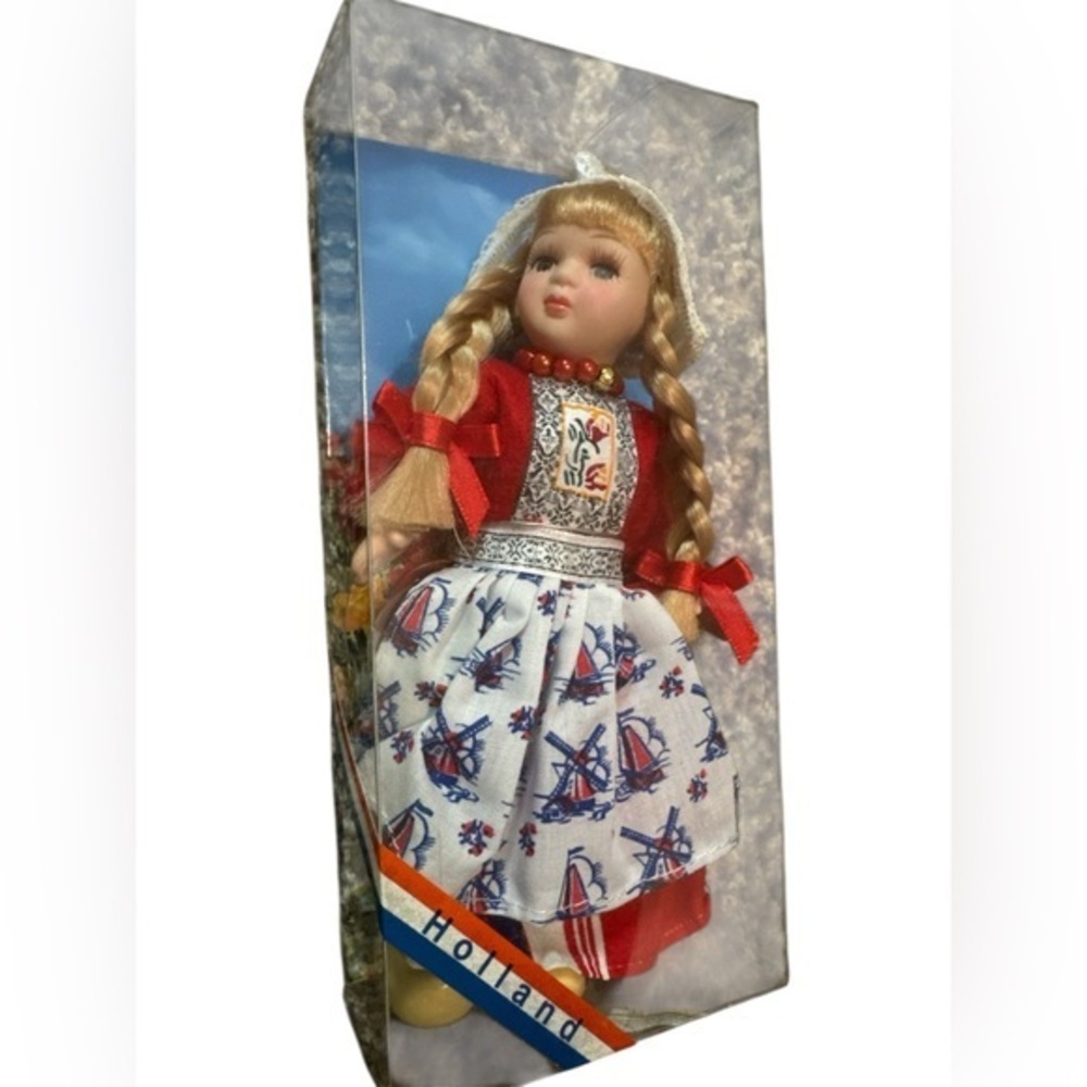 Holland Themed Doll with Red and Blue Outfit Souvenir Dutch 6” Ethnic Toy NEW